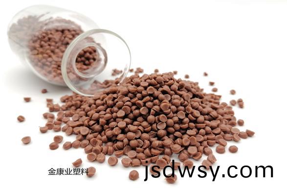 PVC塑(su)料(liao)顆粒(li)料(liao)--翫(wan)具(ju)料