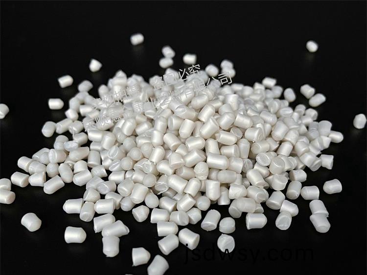 PVC塑料顆(ke)粒(li)料