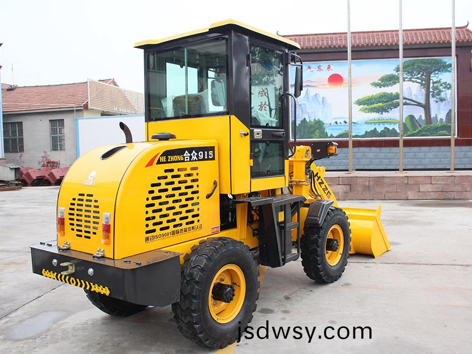 ZL915機(ji)械(xie)裝載(zai)機（小(xiao)金剛）